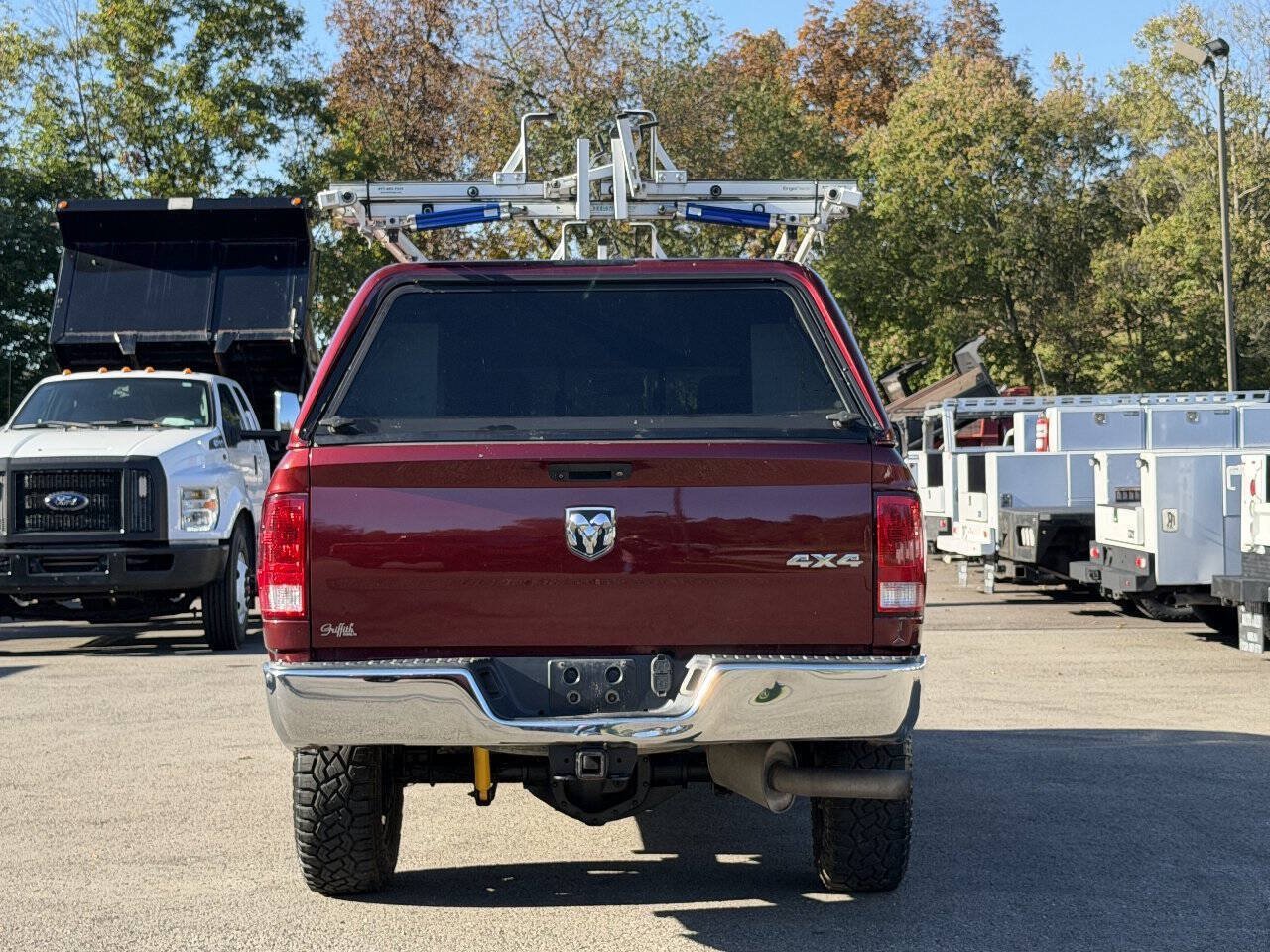 Used 2018 RAM 3500 Tradesman w/ Chrome Appearance Group AWD/4WD image 4