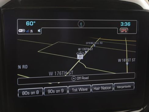 Used 2018 Chevrolet Traverse Premier w/ Redline Edition image 9