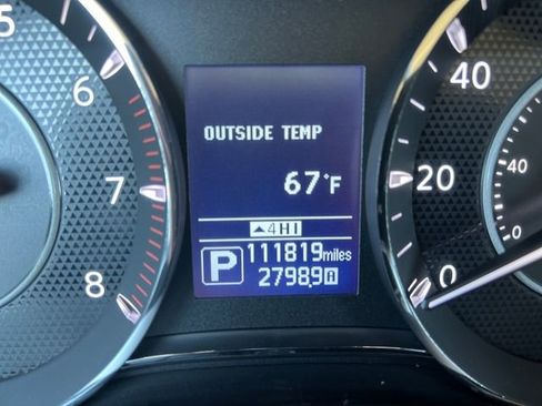 Used 2020 Nissan Armada SL w/ Premium Package image 30