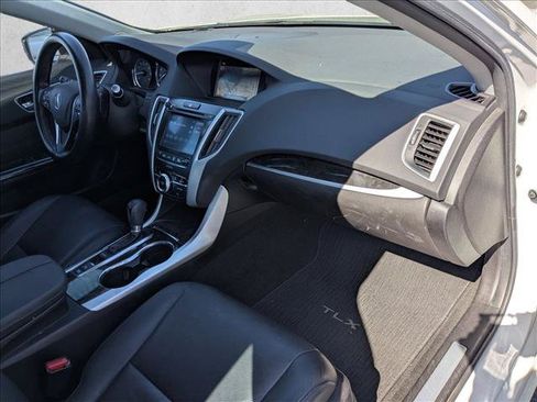 Used 2019 Acura TLX w/ Technology Package FWD image 18