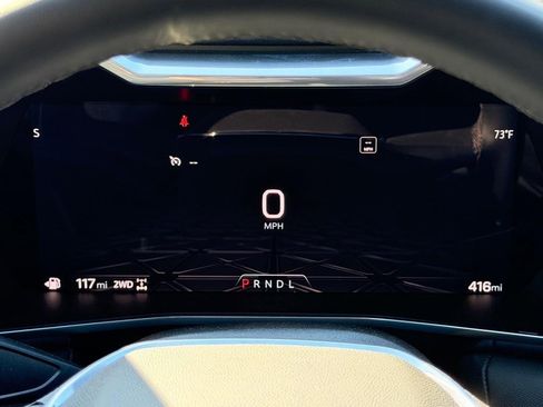 New 2025 GMC Canyon Elevation w/ Convenience Package image 22