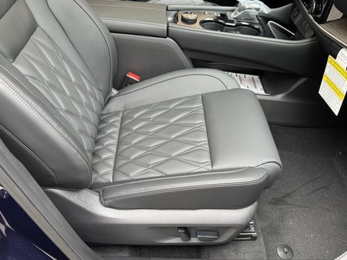 New 2026 Nissan Rogue Platinum AWD/4WD image 8