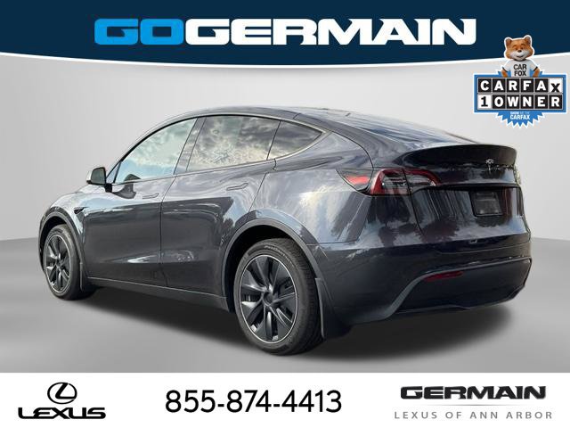 Used 2024 Tesla Model Y Long Range AWD/4WD image 5