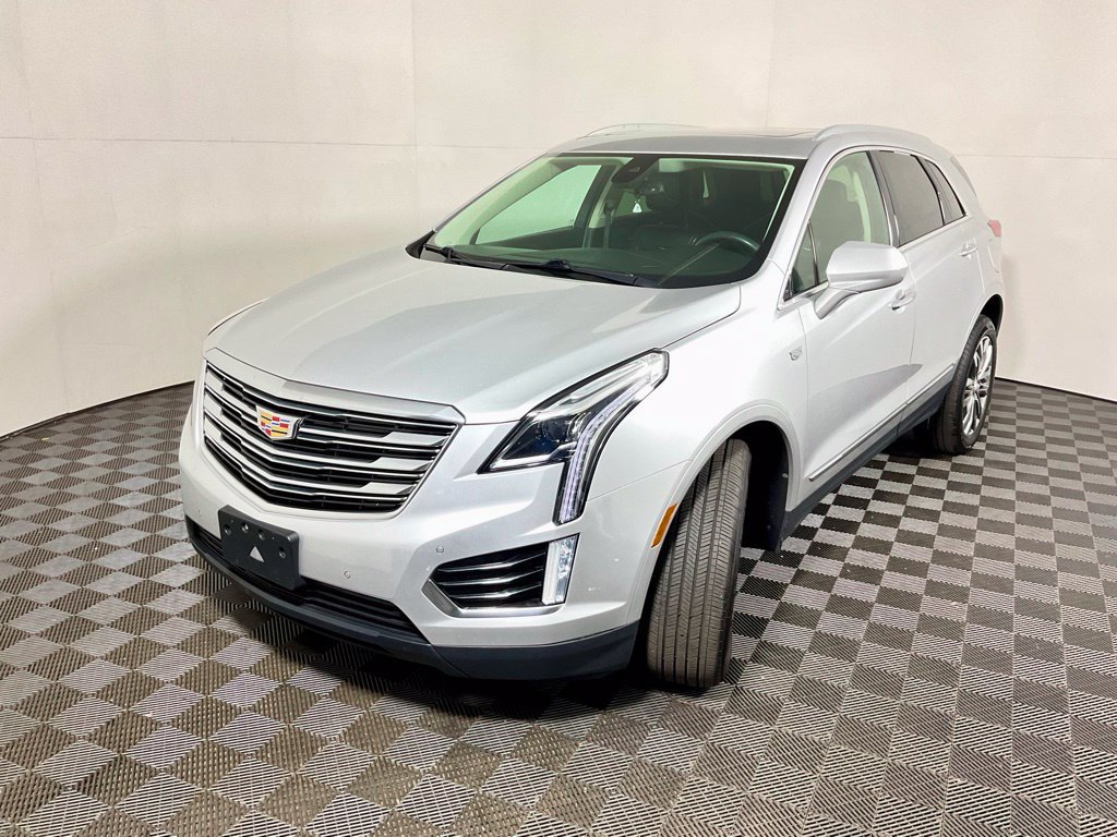 Used 2017 Cadillac XT5 Premium Luxury w/ LPO, Wheel Lock Package AWD/4WD image 12