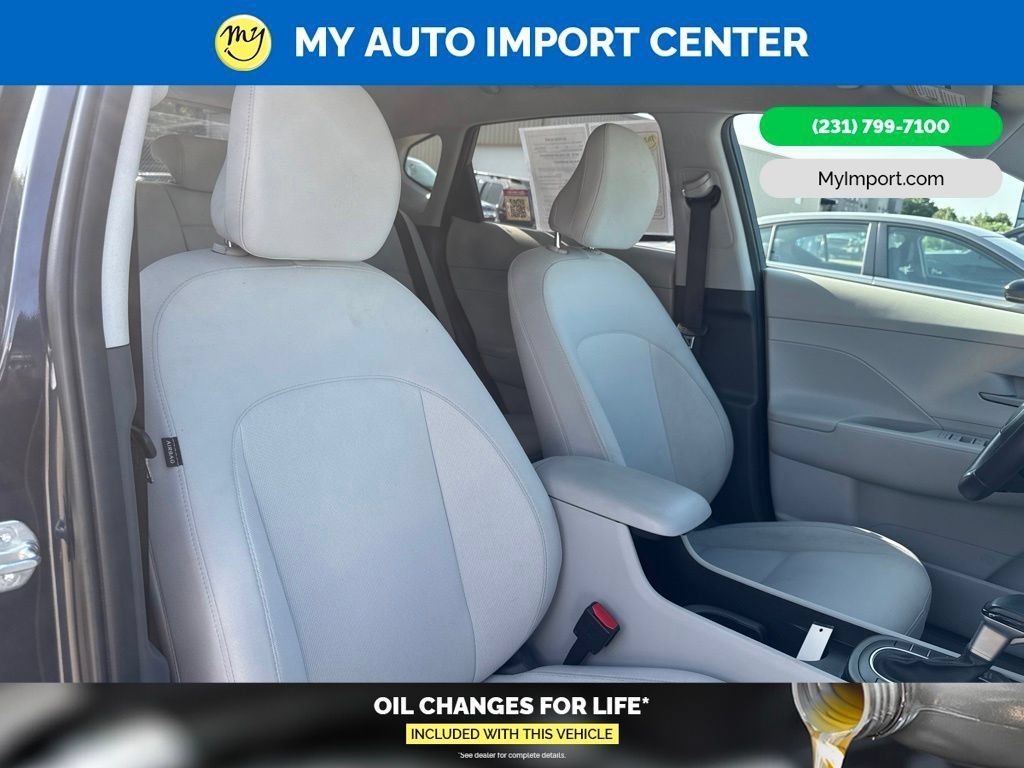 Used 2025 Hyundai Kona SEL AWD/4WD image 28
