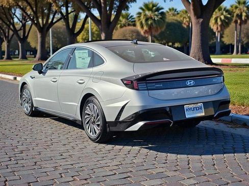 New 2026 Hyundai Sonata SEL FWD image 7
