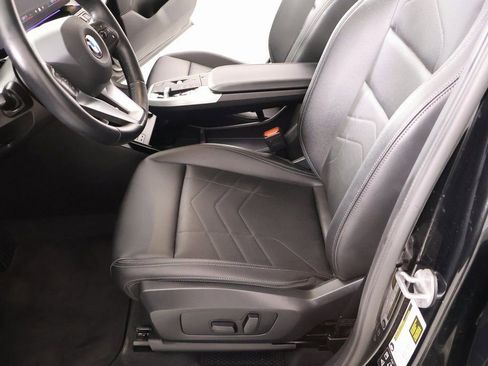 Used 2025 BMW X1 xDrive28i image 11