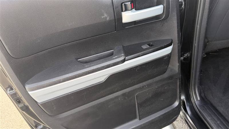 Used 2021 Toyota Tundra SR5 AWD/4WD image 19