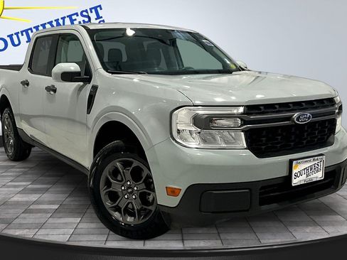 Used 2023 Ford Maverick XLT w/ Equipment Group 300A Standard AWD/4WD image 3