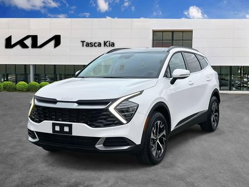 Used 2025 Kia Sportage EX w/ Premium Package image 3