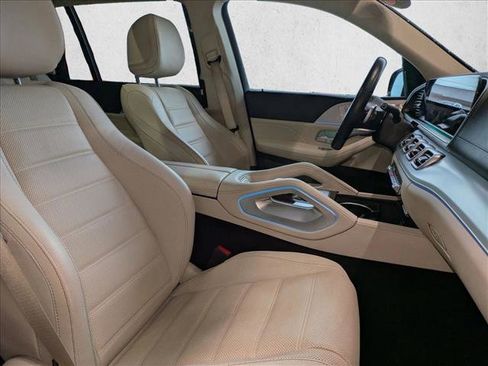Certified 2023 Mercedes-Benz GLS 450 4MATIC image 25
