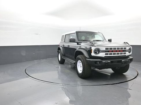 New 2026 Ford Bronco Heritage Edition AWD/4WD image 2