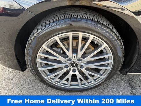 Used 2025 Mercedes-Benz CLA 250 image 11