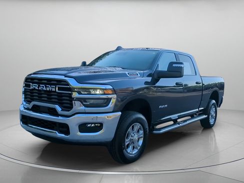 Used 2026 RAM 2500 Big Horn AWD/4WD image 12