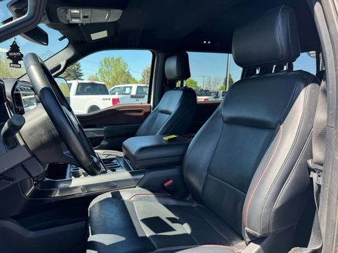 Used 2023 Ford F150 Lariat AWD/4WD image 10