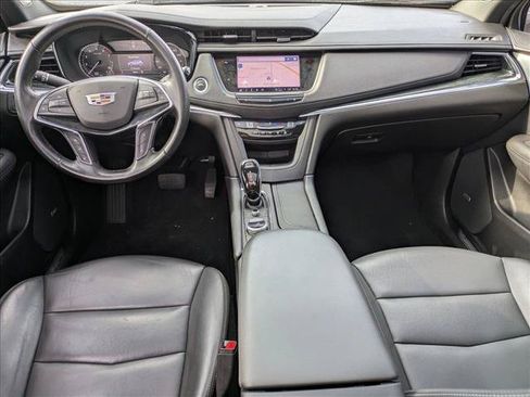 Used 2021 Cadillac XT5 Premium Luxury w/ LPO, Premium Carpet Package AWD/4WD image 17
