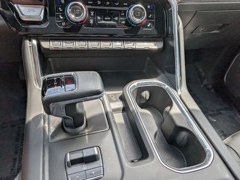 Certified 2024 GMC Sierra 1500 Denali AWD/4WD image 25