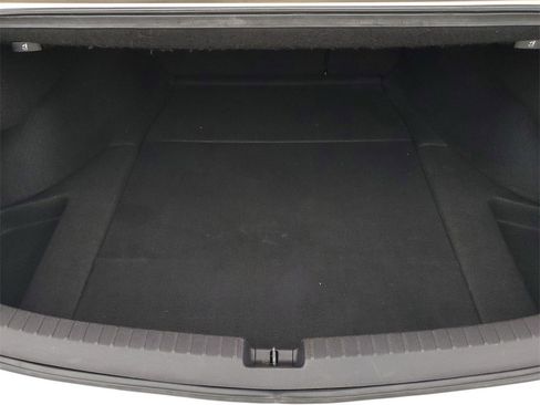 Used 2019 Acura TLX image 29