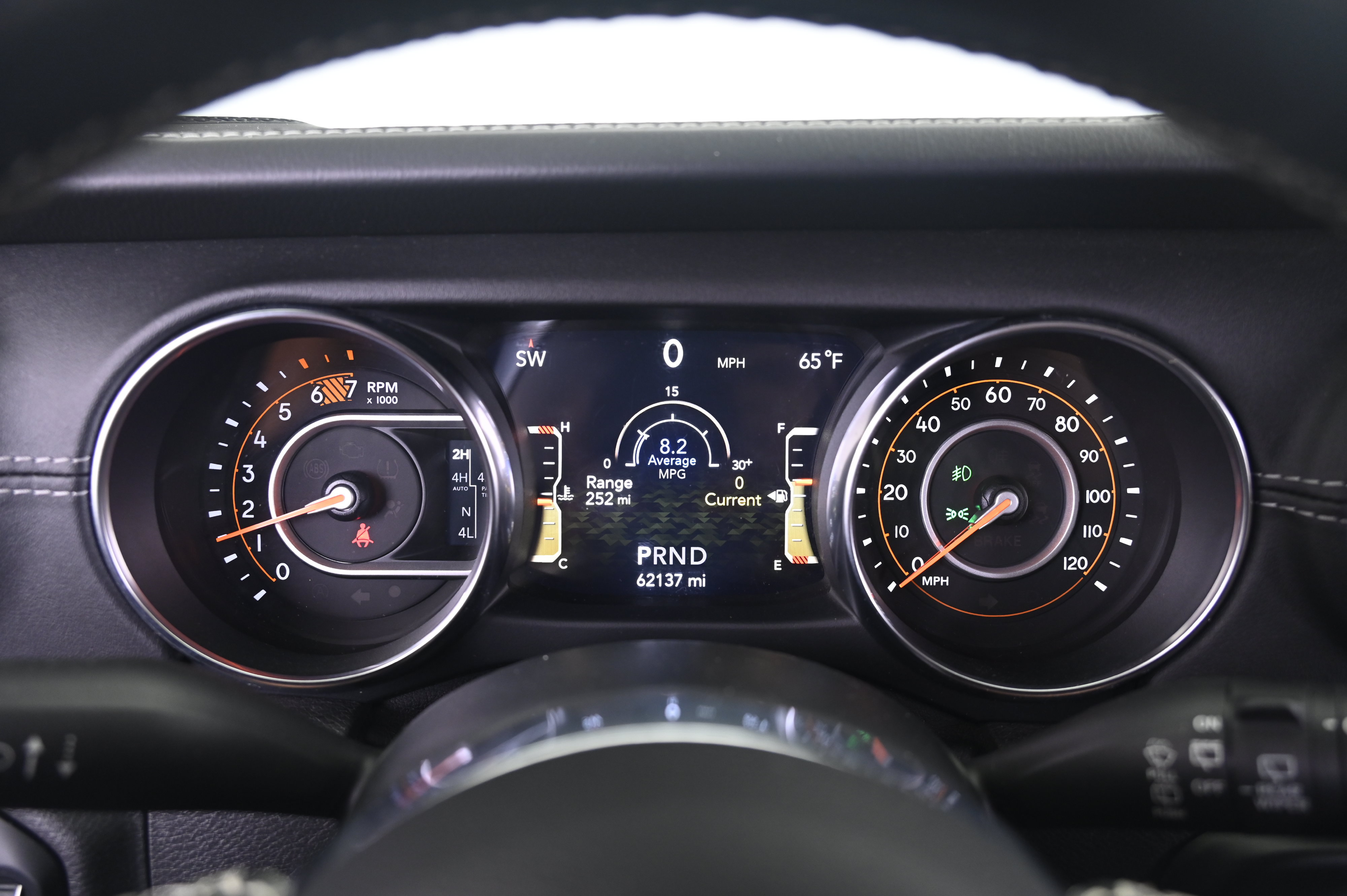 Used 2020 Jeep Wrangler Unlimited Sahara AWD/4WD image 34