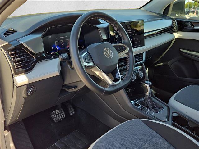 Used 2025 Volkswagen Taos S FWD image 10