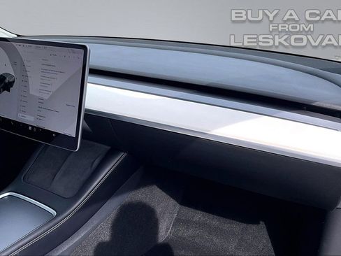 Used 2022 Tesla Model 3 Long Range AWD/4WD image 17