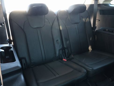 Used 2021 Kia Sorento SX image 36