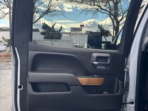 Used 2017 Chevrolet Silverado 2500 LTZ w/ Duramax Plus Package image 24