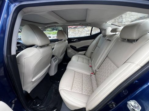 Used 2016 Nissan Maxima Platinum FWD image 15