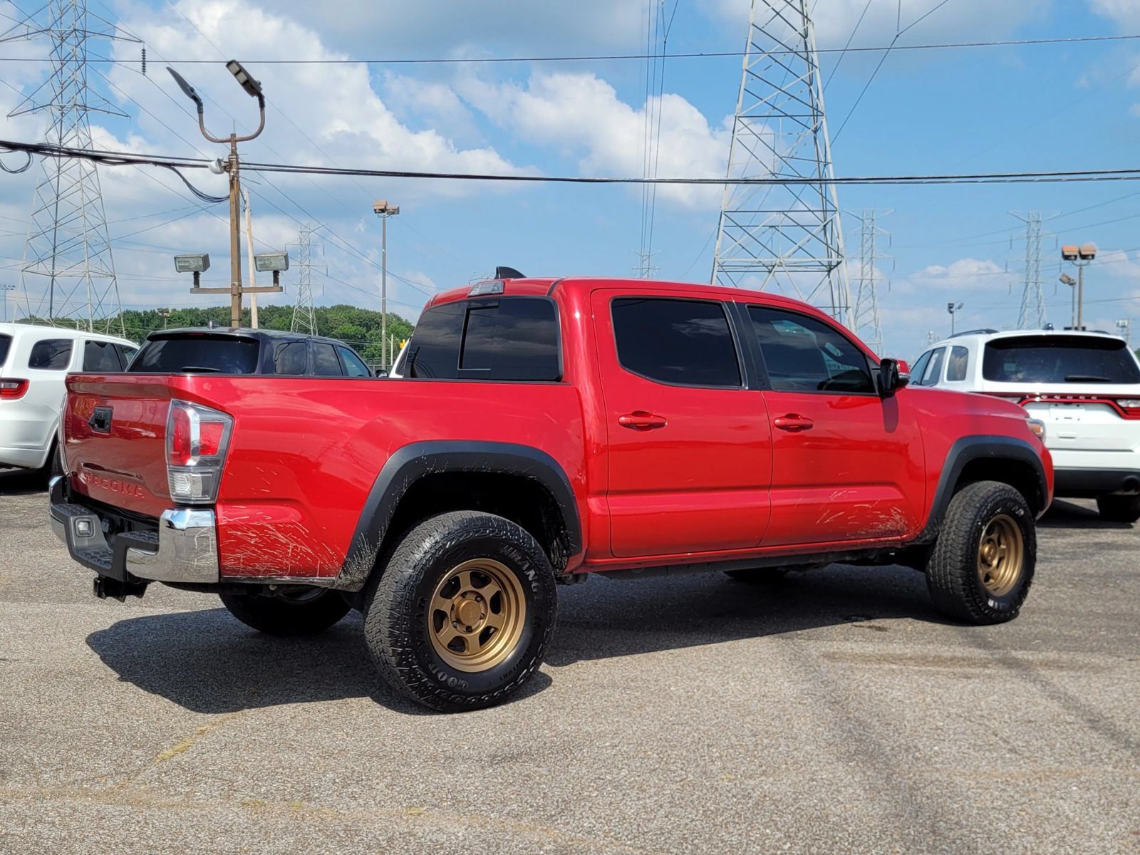 Used 2021 Toyota Tacoma TRD Off-Road AWD/4WD image 5