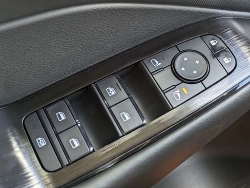 New 2026 Nissan Rogue S FWD image 22