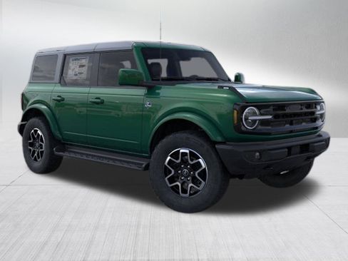 New 2025 Ford Bronco Outer Banks image 7