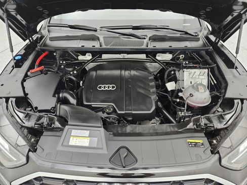 Used 2023 Audi Q5 2.0T Premium Plus w/ Premium Plus Package AWD/4WD image 16