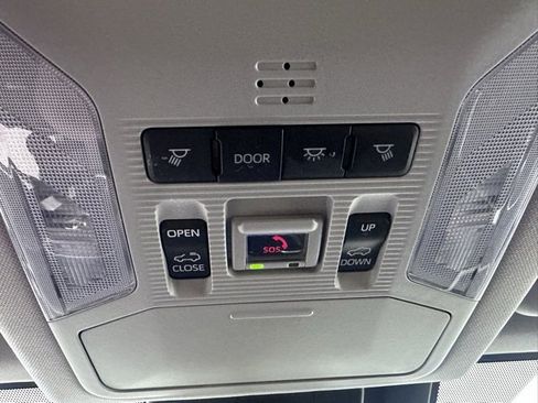 Used 2023 Toyota RAV4 XLE image 31