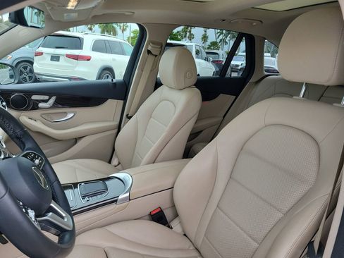 Certified 2022 Mercedes-Benz GLC 300 image 22