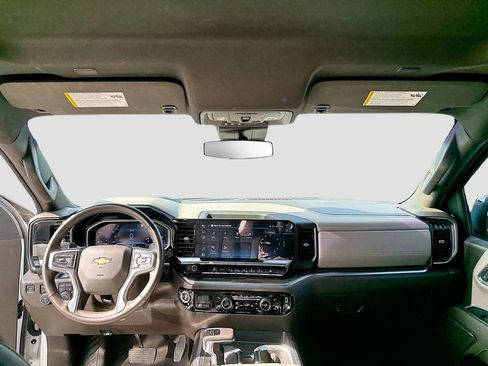 Used 2023 Chevrolet Silverado 1500 LT AWD/4WD image 17