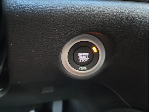 New 2026 Chrysler Pacifica Limited w/ S Appearance Package image 22