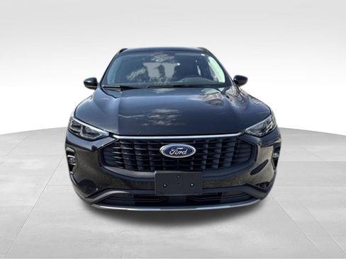 Used 2025 Ford Escape Platinum AWD/4WD image 10