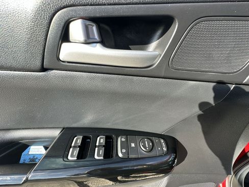 Certified 2020 Kia Sportage EX image 15