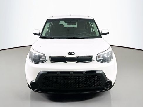 Used 2016 Kia Soul FWD image 2