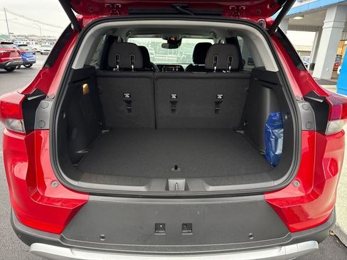 New 2026 Chevrolet TrailBlazer LT w/ Convenience Package FWD image 29
