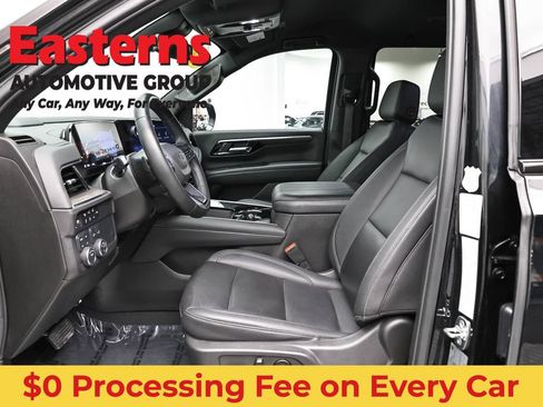 Used 2025 Chevrolet Suburban Z71 AWD/4WD image 14