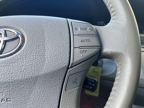 Used 2008 Toyota Avalon XLS image 21