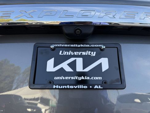 Used 2022 Ford Explorer XLT w/ Equipment Group 202A image 32