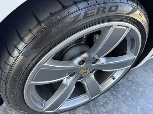 Used 2021 Porsche 718 Cayman image 34