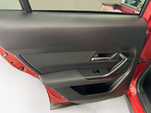 Used 2025 MAZDA CX-50 AWD 2.5 S w/ Premium Package image 28