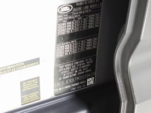 Certified 2021 Land Rover Defender 110 S image 39