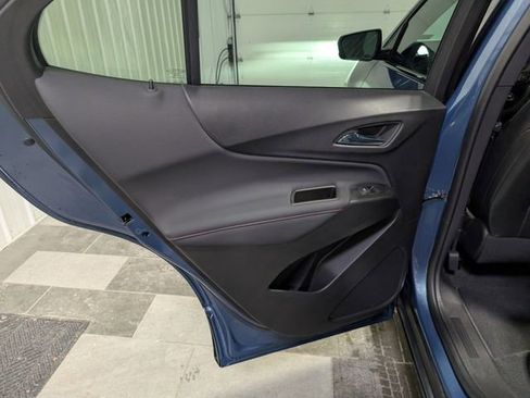 Used 2024 Chevrolet Equinox RS FWD image 8