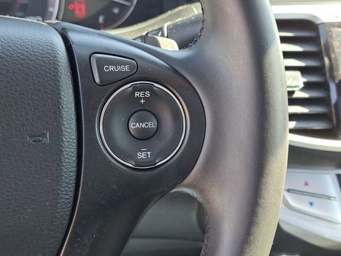 Used 2015 Honda Accord EX-L image 12