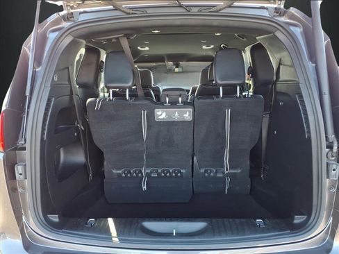 Used 2020 Chrysler Pacifica Touring-L Plus w/ S Appearance Package image 26