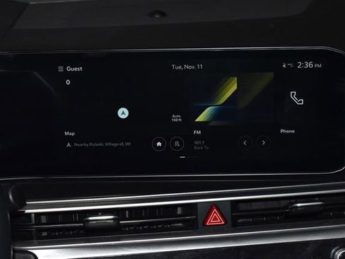 Used 2024 Kia Sorento S image 17